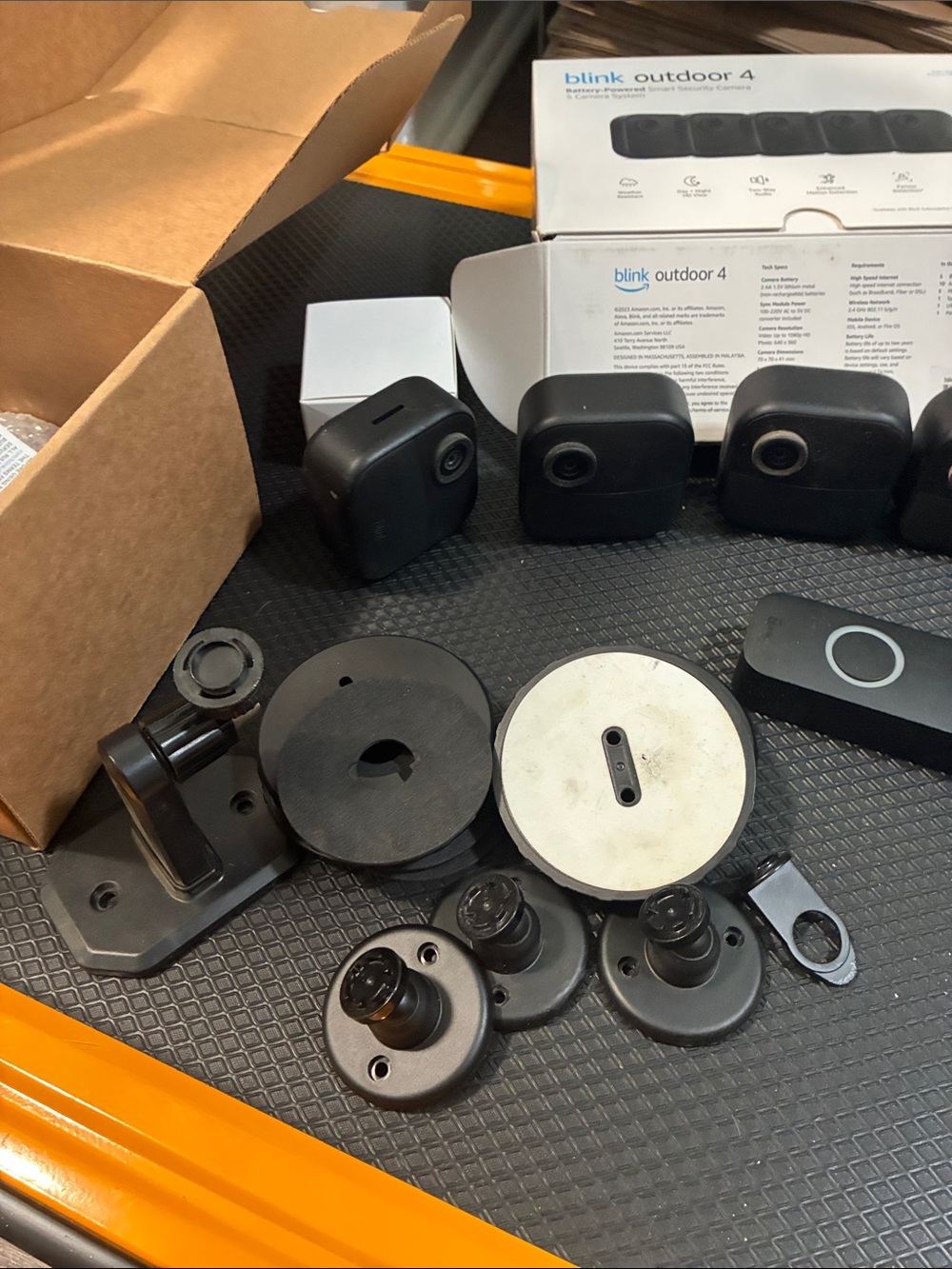 Blink Outdoor 4 Security Camera Kit - Black - Picture 6 of 9